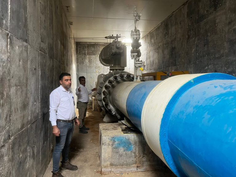 بازديد عاطفه پور از عسلويه+ هم‌افزايي مديريتي در پروژه عسلويه+ از بازديد ميداني تا گفت و گوي تخصصي1