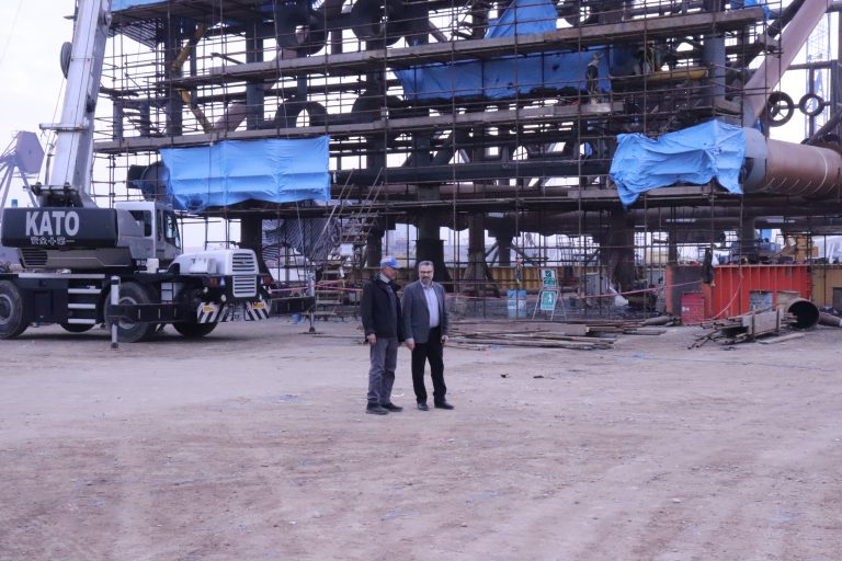 عملیات ساخت و بارگیری جکت پروژه توسعه میدان گازی «فرزاد ب» با هدف تسریع در برداشت از ذخایر این میدان مشترک گازی رو به اتمام است.