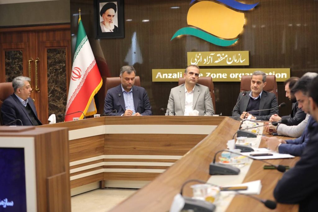 زیستبوم فناوری مشترك با كشورهای حاشیه دریای كاسپین را ایجاد میكنیم