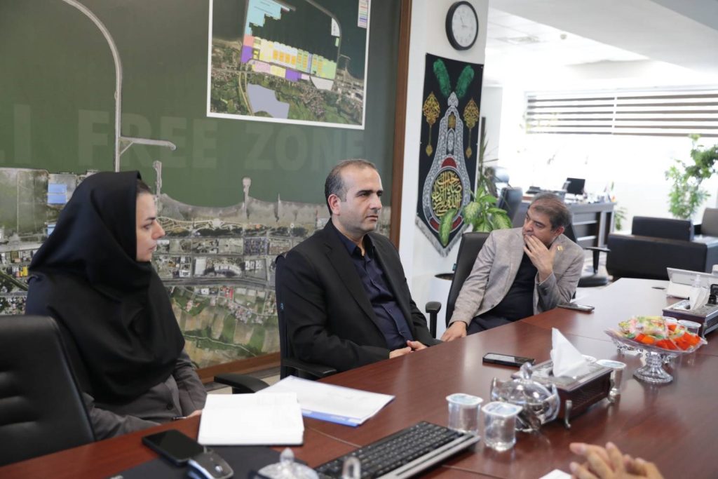 نشست مدیرعامل سازمان با معاون ساخت و توسعه راه‌آهن، بنادر و فرودگاه‌های کشور